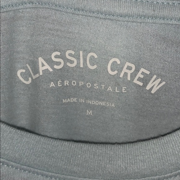 Aeropostale T-shirt - Picture 3 of 3
